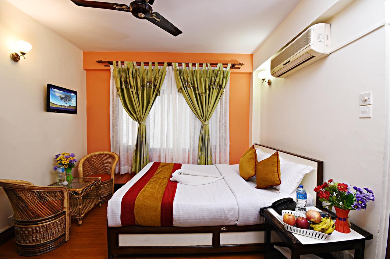 Hotel Pleasure Home Catmandu Exterior foto